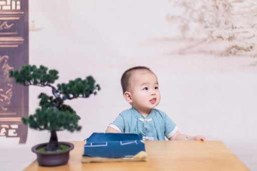 南京宝宝喊肚子疼怎么回事